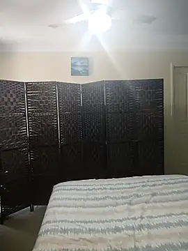 aussiepeaches online show from September 22, 2025, 12:27 am