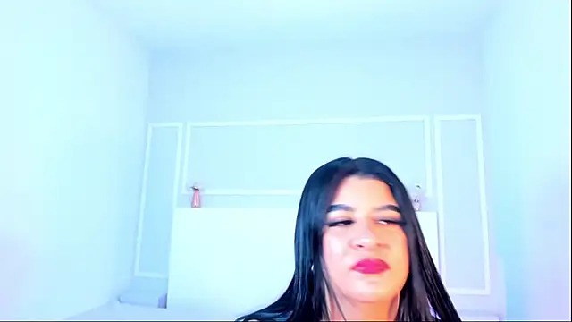 TianaGlow26 online show from September 21, 2025, 4:39 am