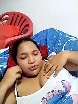 Angelly ricura online show from November 25, 2025, 2:23 am