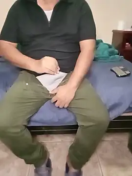 Snapshot of HomHot47 chatting on February 17, 2026, 4:54 am HomHot47 online show from February 17, 2026, 4:54 am