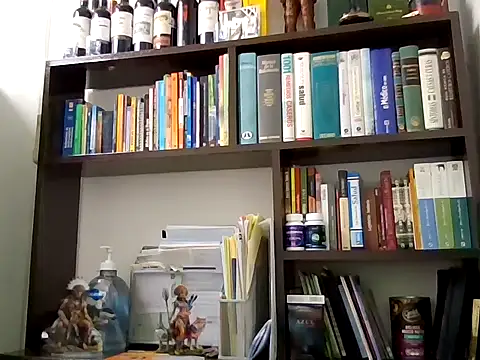 HomHot47 online show from September 18, 2025, 2:36 am