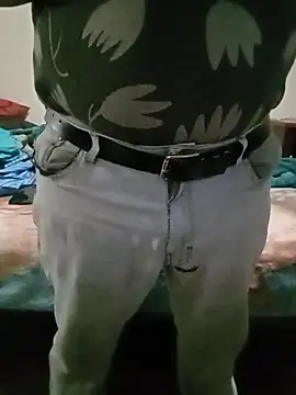 HomHot47 online show from November 14, 2025, 4:27 am