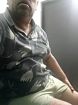 HomHot47 online show from September 10, 2025, 2:43 am