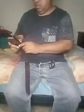 HomHot47 online show from October 26, 2025, 5:52 am