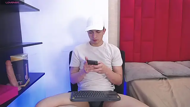 Cady Hot online show from October 13, 2025, 8:21 pm