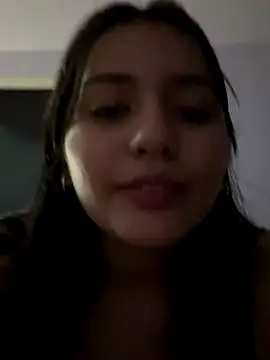 Angeldusttt online show from September 27, 2025, 5:35 am