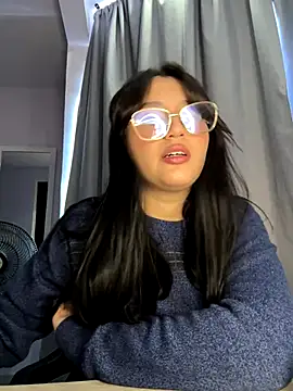 Angeldusttt online show from September 9, 2025, 5:44 pm