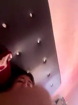 Wenlop online show from November 24, 2025, 5:13 pm