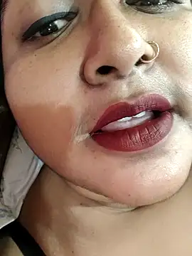 Snapshot of hotbhabhi011 chatting on September 30, 2025, 2:28 am hotbhabhi011 online show from September 30, 2025, 2:28 am