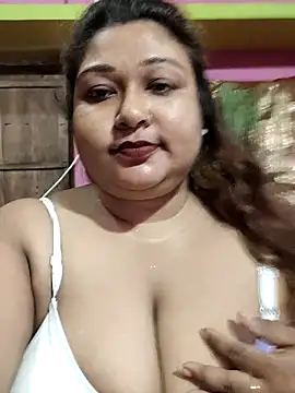 Snapshot of hotbhabhi011 chatting on September 25, 2025, 2:06 am hotbhabhi011 online show from September 25, 2025, 2:06 am