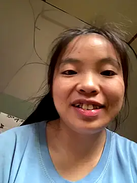 viluna online show from December 4, 2025, 6:45 am