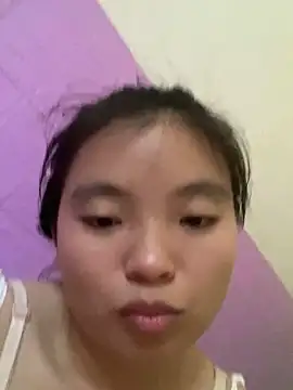 viluna online show from September 19, 2025, 4:38 am