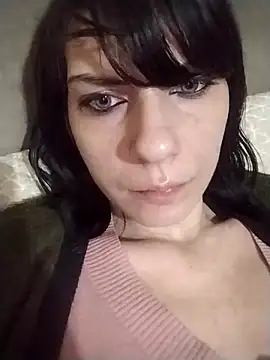 Lea9816 online show from November 25, 2025, 2:01 am