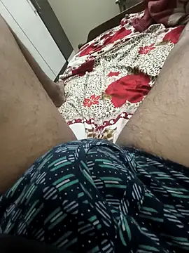 Snapshot of mommylover5 chatting on March 26, 2026, 5:33 pm mommylover5 online show from March 26, 2026, 5:33 pm