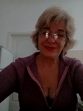 52MiaLove02 online show from November 21, 2025, 5:39 am