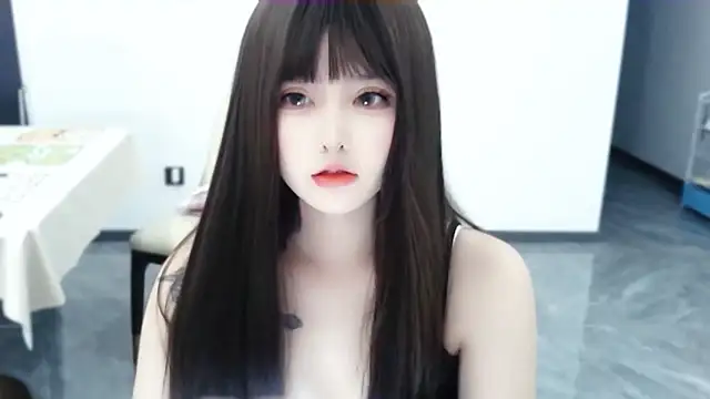 -caicai online show from September 21, 2025, 1:27 pm