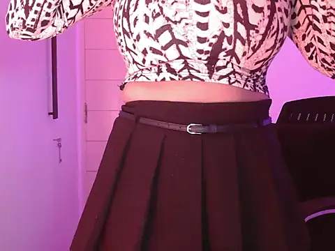 Snapshot of MisshQa chatting on November 1, 2025, 6:46 pm MisshQa online show from November 1, 2025, 6:46 pm