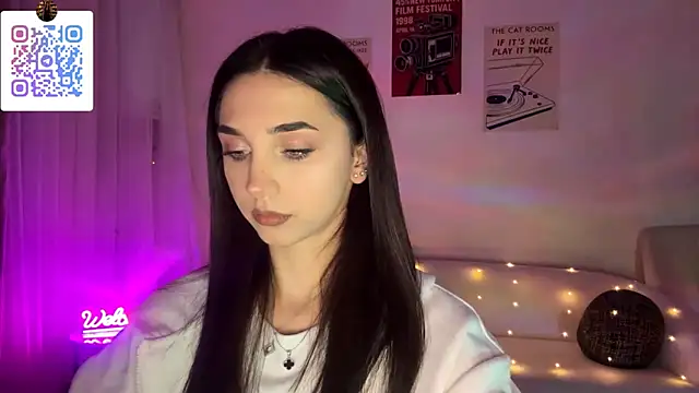 LinaMour online show from March 24, 2026, 10:21 pm