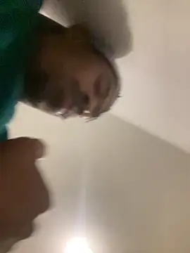 fitsexyman online show from September 10, 2025, 8:19 pm