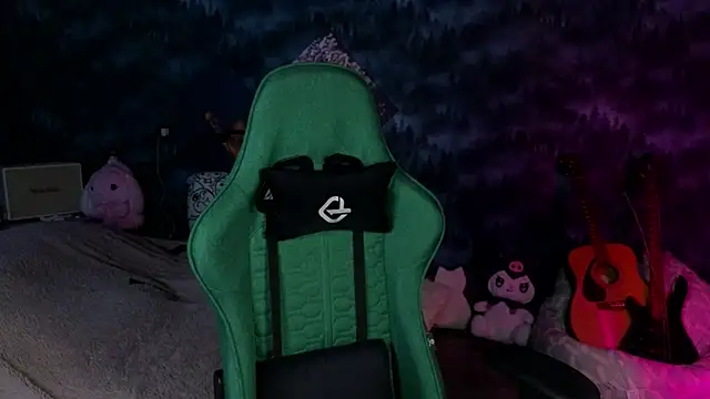 artass2 online show from September 19, 2025, 6:01 pm