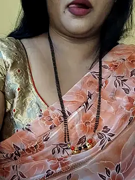 Angel0731 online show from April 8, 2026, 7:04 pm