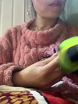 Snapshot of tuyetnhi-00 chatting on January 6, 2026, 2:04 am tuyetnhi-00 online show from January 6, 2026, 2:04 am