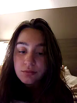 freakylittlebitch69 online show from October 3, 2025, 6:15 am