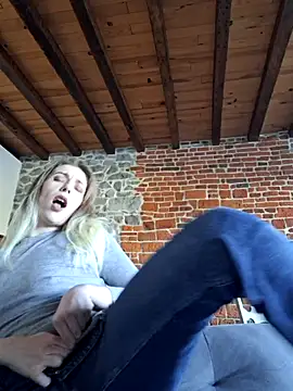 SexyAlya online show from November 7, 2025, 10:42 am