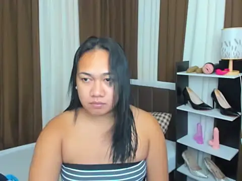 Snapshot of TsUncutKaren chatting on September 23, 2025, 4:58 pm TsUncutKaren online show from September 23, 2025, 4:58 pm