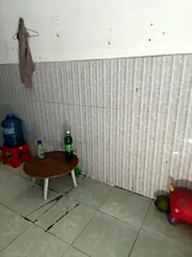 Tiffany-yy online show from November 27, 2025, 5:08 am