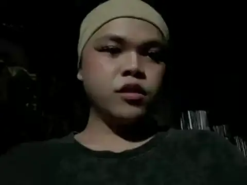 Sassy lenarxx online show from April 2, 2026, 7:42 pm