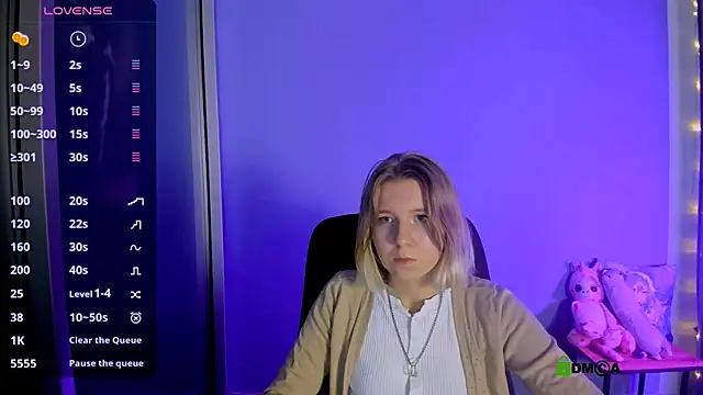 gloria bubble online show from October 15, 2025, 7:00 pm