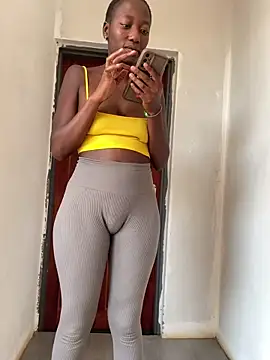 Melanin2002 online show from April 2, 2026, 2:57 pm