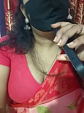 luci-queen online show from September 27, 2025, 6:03 pm