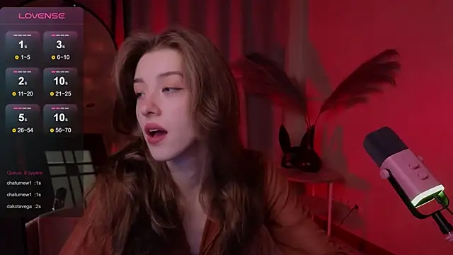 Snapshot of AstraMist chatting on October 1, 2025, 2:54 pm AstraMist online show from October 1, 2025, 2:54 pm