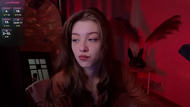 Snapshot of AstraMist chatting on October 5, 2025, 1:46 pm AstraMist online show from October 5, 2025, 1:46 pm