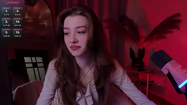 Snapshot of AstraMist chatting on October 14, 2025, 3:12 pm AstraMist online show from October 14, 2025, 3:12 pm