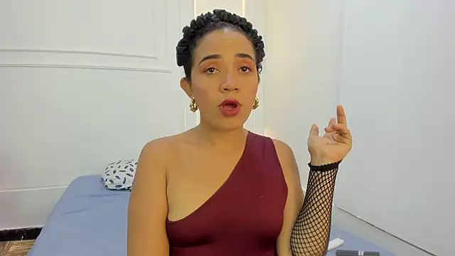 charlotte dante212 online show from March 6, 2026, 4:18 am