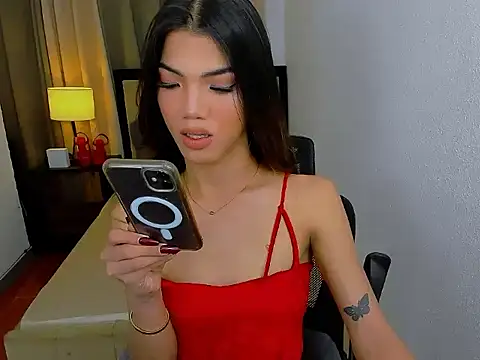 Snapshot of CassieSommereux chatting on June 25, 2026, 9:20 pm CassieSommereux online show from June 25, 2026, 9:20 pm