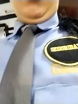 CRISTAL  11 online show from October 9, 2025, 1:33 pm