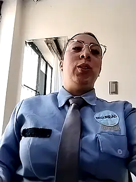 CRISTAL  11 online show from September 15, 2025, 2:39 pm