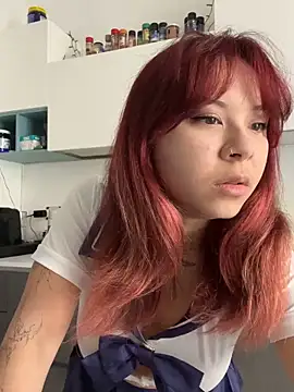 YumiLux online show from May 16, 2026, 8:24 am