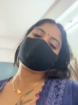 V-Hot-Sweti online show from October 5, 2025, 4:47 am