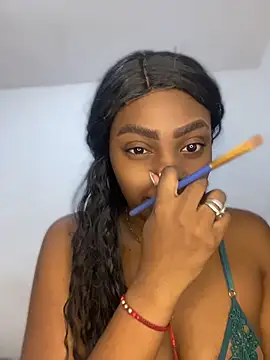 zaracollins01 online show from July 15, 2026, 8:49 pm