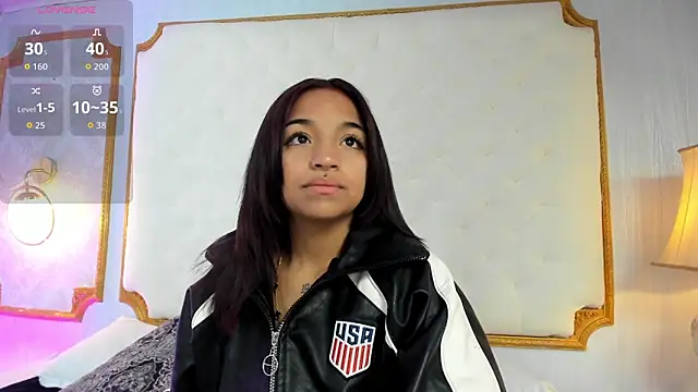 Manelyk evanss  online show from October 25, 2025, 11:09 am