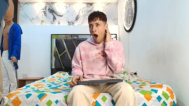 GRETTY BOYS online show from October 11, 2025, 7:20 am