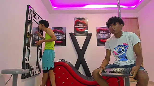 LONDON BOYS1 online show from September 16, 2025, 7:20 am