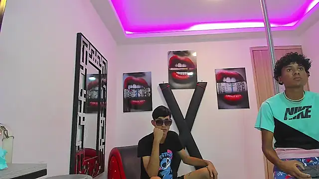 LONDON BOYS1 online show from September 13, 2025, 7:19 am