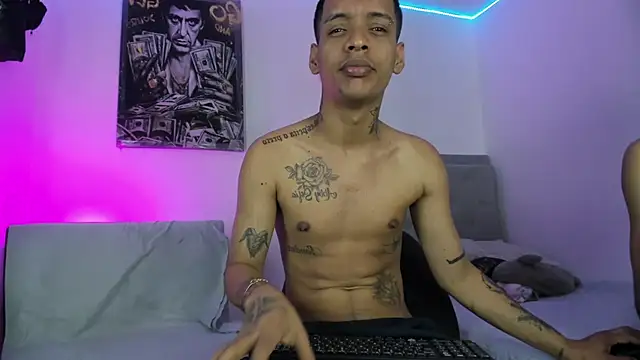 twinkDuohot online show from June 30, 2026, 8:42 pm
