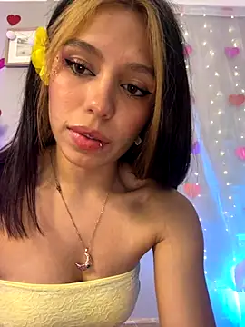 yourrmuse online show from September 24, 2025, 6:09 am